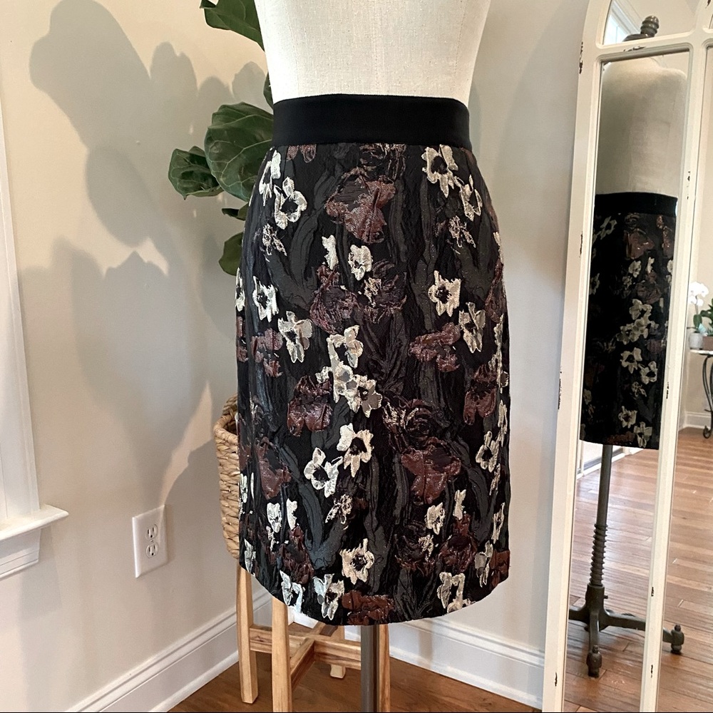 Dolce & Gabbana metallic floral brocade skirt 38